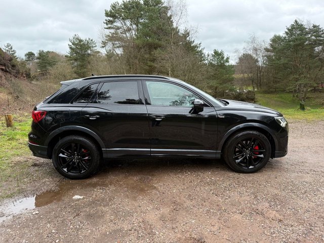 2022 AUDI Q3 2.0 TDI 40 Black Edition SUV 5dr Diesel S Tronic quattro Euro 6 (s/s) (200 ps) - Photo 4