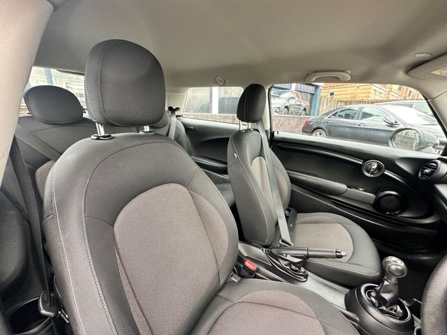 2014 MINI HATCH - Photo 10