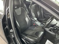 USED 2018 18 VOLVO V40 2.0 D2 R-Design Hatchback 5dr Diesel Manual Euro 6 (s/s) (120 ps) 