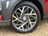 USED 2020 70 HYUNDAI KONA 1.6 h-GDi Premium SE SUV 5dr Petrol Hybrid DCT Euro 6 (s/s) (141 ps) 