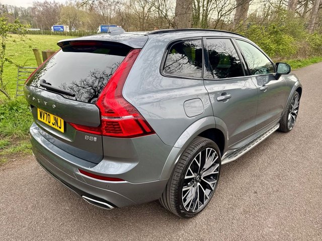 2020 VOLVO XC60 - Photo 5