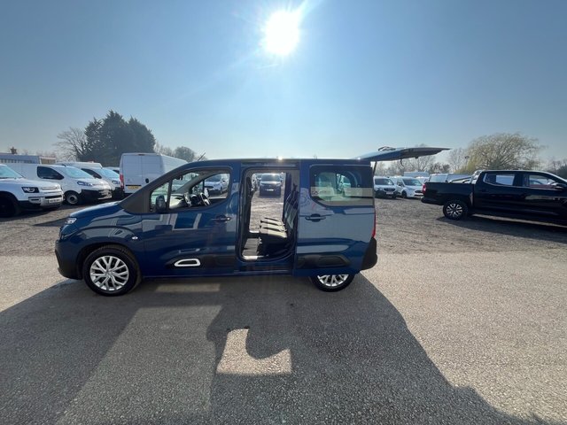 2019 Citroen Berlingo 1.5L Feel 5dr - Photo 6