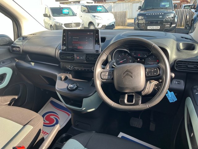 2019 Citroen Berlingo 1.5L Feel 5dr - Photo 12