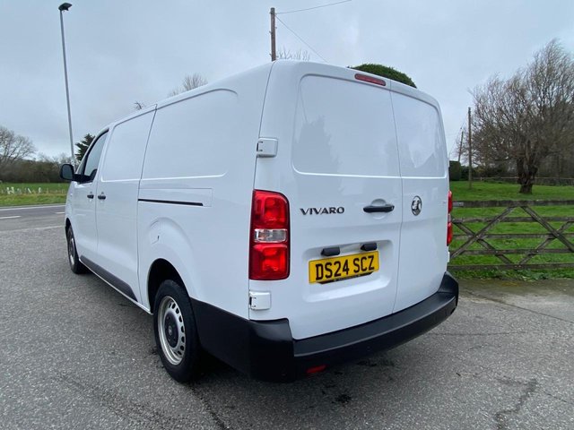 2024 VAUXHALL VIVARO - Photo 7