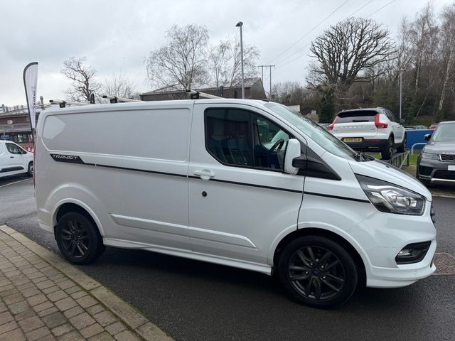 2019 Ford Transit Custom 2L Sport 5dr - Photo 5