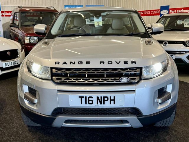 2013 LAND ROVER RANGE ROVER EVOQUE 2.2 eD4 Pure Coupe 3dr Diesel Manual FWD Euro 5 (s/s) (150 ps) - Photo 2