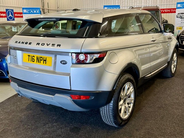 2013 LAND ROVER RANGE ROVER EVOQUE 2.2 eD4 Pure Coupe 3dr Diesel Manual FWD Euro 5 (s/s) (150 ps) - Photo 4