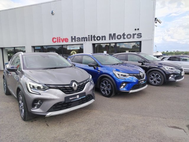View our RENAULT CAPTUR