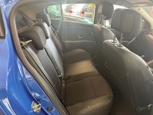 2015 RENAULT MEGANE 2015 1.6 dCi ENERGY GT Line TomTom Hatchback 5dr Diesel Manual Euro 5 (s/s) (130 ps) - Photo 9