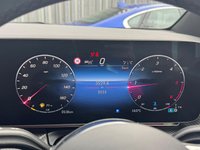 USED 2025 25 MERCEDES-BENZ V-CLASS 2.0 V220d Premium MPV 5dr Diesel G-Tronic+ Euro 6 (s/s) (8 Seat, Extra Long) (163 ps) 1 Owner From Brand New