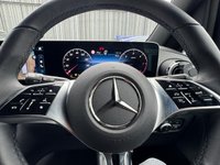 USED 2025 25 MERCEDES-BENZ V-CLASS 2.0 V220d Premium MPV 5dr Diesel G-Tronic+ Euro 6 (s/s) (8 Seat, Extra Long) (163 ps) 1 Owner From Brand New