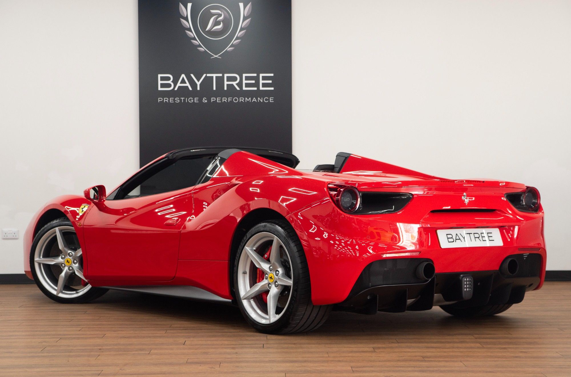 USED 2019 19 FERRARI 488 3.9T V8 Spider 2dr Petrol F1 DCT Euro 6 (s/s) (670 ps) 