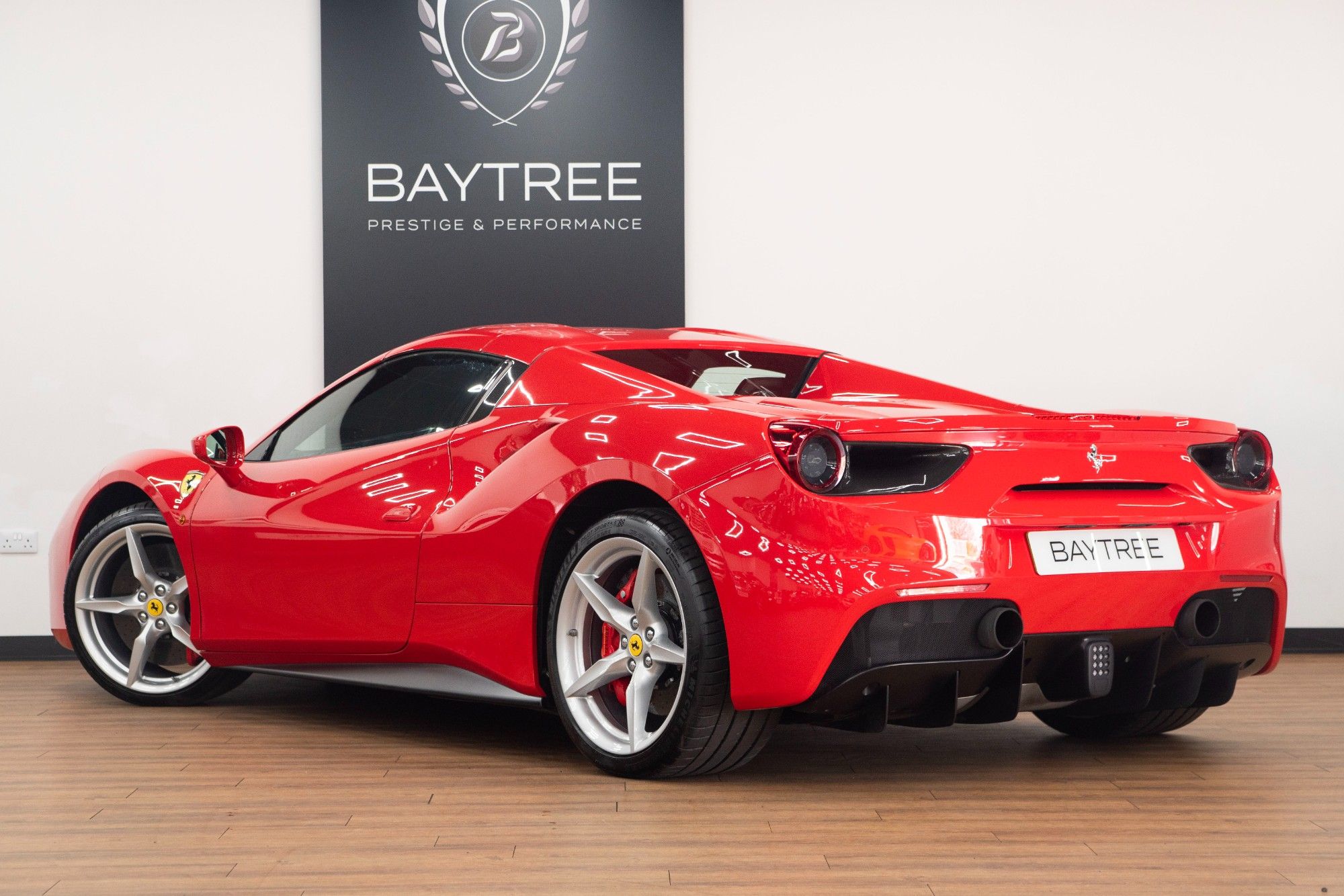 USED 2019 19 FERRARI 488 3.9T V8 Spider 2dr Petrol F1 DCT Euro 6 (s/s) (670 ps) 