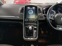 USED 2017 17 RENAULT GRAND SCENIC 1.6 dCi Dynamique S Nav MPV 5dr Diesel Manual Euro 6 (s/s) (130 ps) 