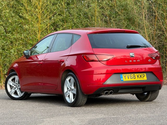 2019 Seat Leon 2L Fr 5dr - Photo 2