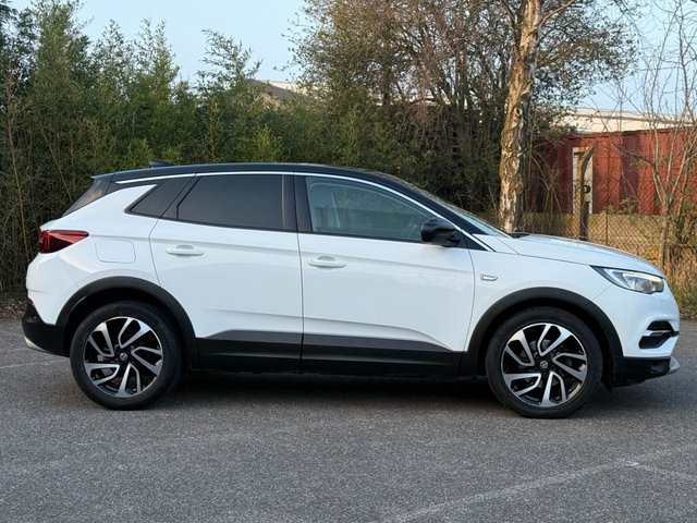 2018 Vauxhall Grandland X 1.6L Elite Nav 5dr - Photo 3