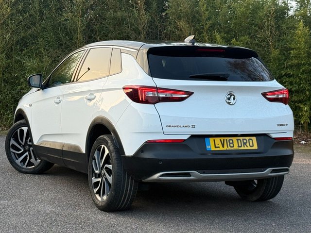 2018 Vauxhall Grandland X 1.6L Elite Nav 5dr - Photo 2