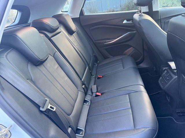 2018 Vauxhall Grandland X 1.6L Elite Nav 5dr - Photo 12