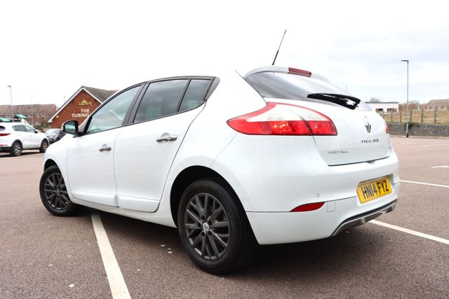 2014 RENAULT MEGANE - Photo 3