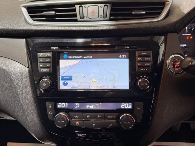 2018 NISSAN QASHQAI 1.5 dCi N-Connecta SUV 5dr Diesel Manual Euro 6 (s/s) (110 ps) - Photo 11