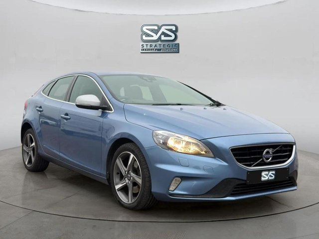 2016 Volvo V40 2L R-Design 5dr - Photo 3