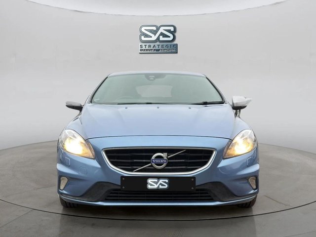 2016 Volvo V40 2L R-Design 5dr - Photo 10