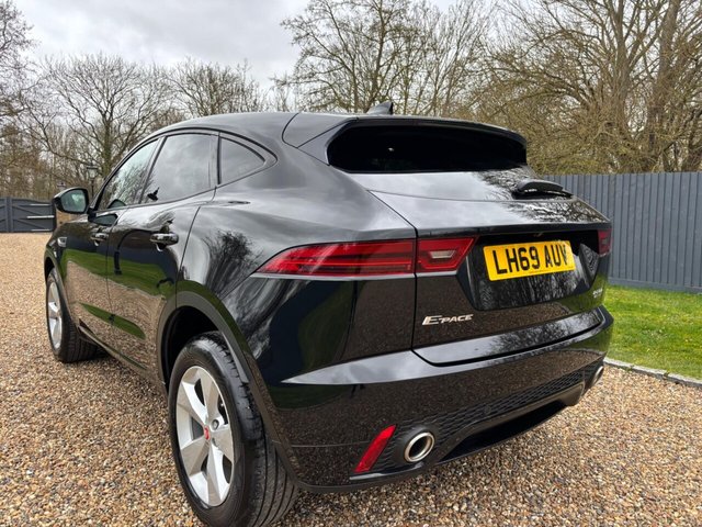 2019 JAGUAR E-PACE - Photo 7