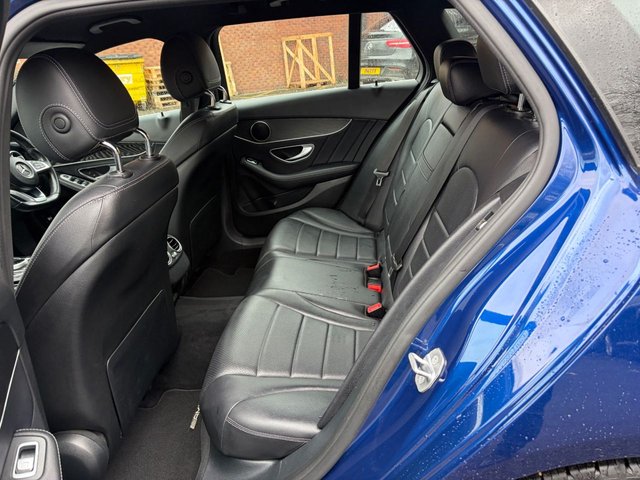 2018 MERCEDES-BENZ C-CLASS 2018 2.1 C220d AMG Line Estate 5dr Diesel G-Tronic+ Euro 6 (s/s) (170 ps) - Photo 11