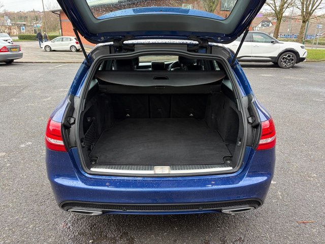 2018 MERCEDES-BENZ C-CLASS 2018 2.1 C220d AMG Line Estate 5dr Diesel G-Tronic+ Euro 6 (s/s) (170 ps) - Photo 12