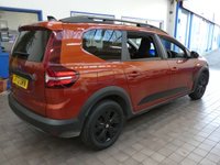 USED 2022 72 DACIA JOGGER 1.0 TCe Extreme SE MPV 5dr Petrol Manual Euro 6 (s/s) (110 ps) 7 SEATS SAT NAV HEATED SEATS REAR VIEW CAMERA CRUISE CONTROL PARKING SENSORS 1 OWNER SERVICE HISTORY WARRANTY