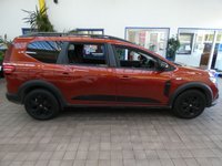 USED 2022 72 DACIA JOGGER 1.0 TCe Extreme SE MPV 5dr Petrol Manual Euro 6 (s/s) (110 ps) 7 SEATS SAT NAV HEATED SEATS REAR VIEW CAMERA CRUISE CONTROL PARKING SENSORS 1 OWNER SERVICE HISTORY WARRANTY