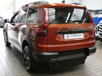 USED 2023 23 DACIA JOGGER 1.0 TCe EXTREME MPV 5dr Petrol Manual Euro 6 (s/s) (110 ps) RARE WAV MODEL WHEEL CHAIR ACCESS 5 SEATS SAT NAV HEATED SEATS REAR VIEW CAMERA CRUISE CONTROL PARKING SENSORS 2 OWNERS FROM NEW SERVICE HISTORY WARRANTY