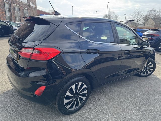 2022 FORD FIESTA 2022 1.0T EcoBoost MHEV Titanium Hatchback 5dr Petrol Hybrid - Photo 10