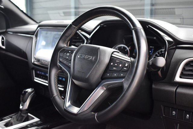 2022 Isuzu D-Max 1.9L V-Cross 4dr - Photo 8