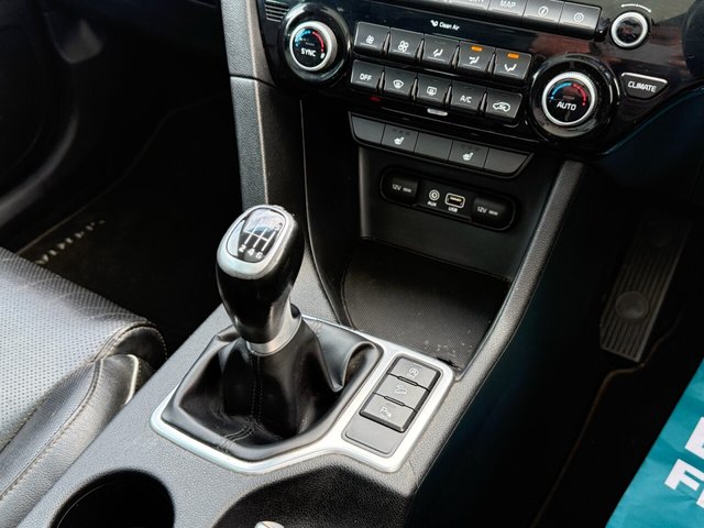 2017 KIA SPORTAGE 1.7 CRDi 3 SUV 5dr Diesel Manual Euro 6 (s/s) (114 bhp) - Photo 12