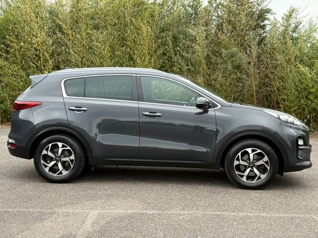 View our KIA SPORTAGE
