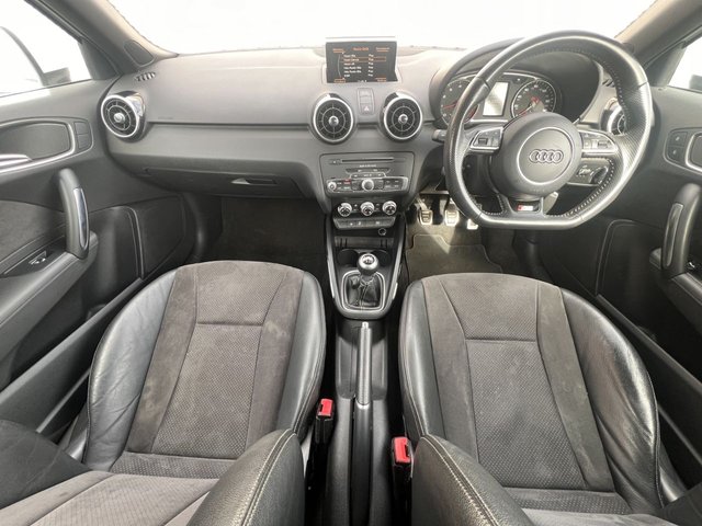 2017 AUDI A1 - Photo 10