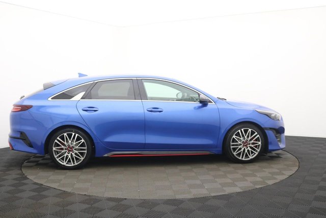 2022 Kia Proceed 1.6L Gt 5dr - Photo 2