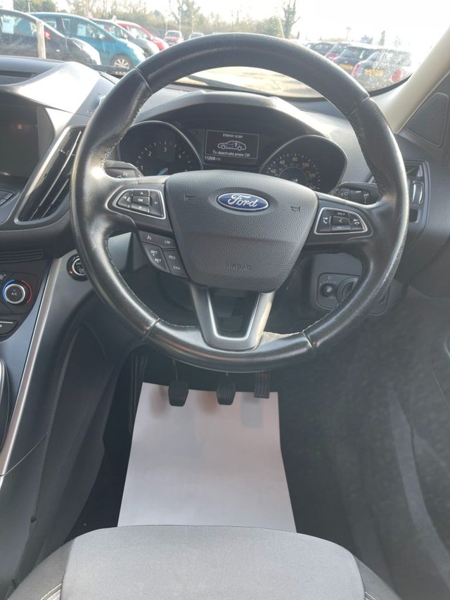 2016 Ford Kuga 1.5L Zetec 5dr - Photo 11