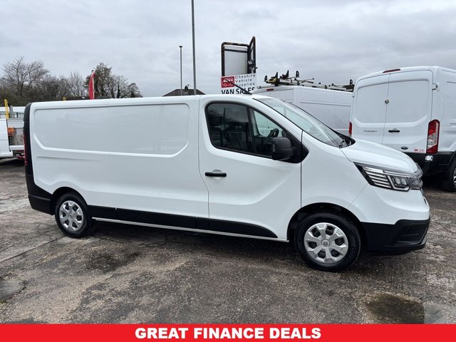 2022 Renault Trafic 2L Business 3dr - Photo 2