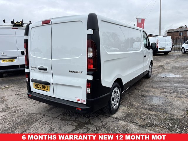 2022 Renault Trafic 2L Business 3dr - Photo 3