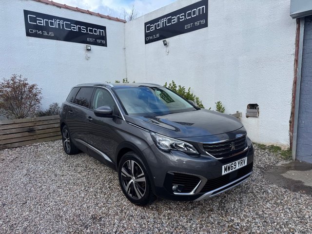 View our PEUGEOT 5008