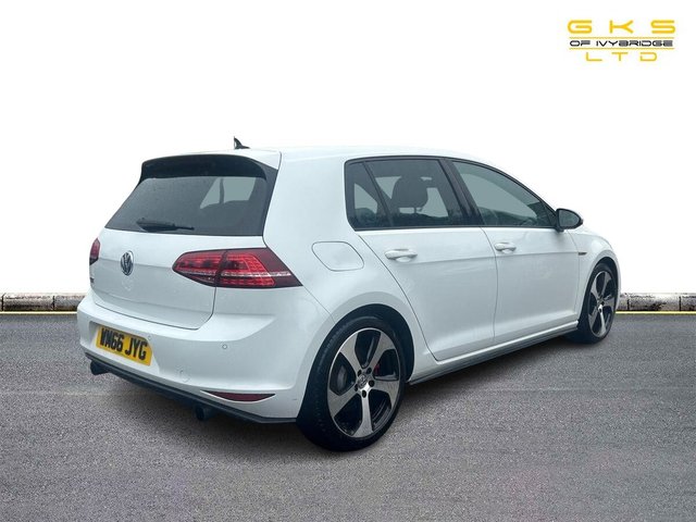 2016 VOLKSWAGEN GOLF - Photo 8