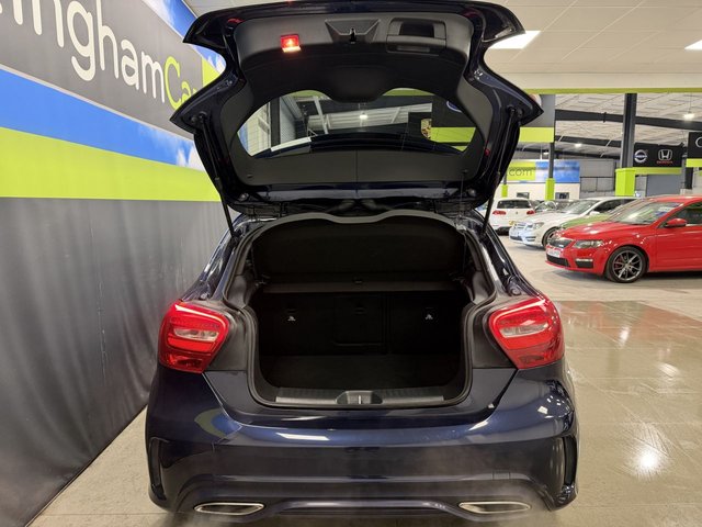 2017 Mercedes-Benz A-Class 2.1L Amg Line 5dr - Photo 7