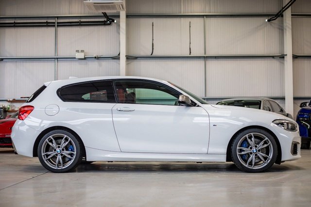 2017 BMW 1 Series 3L null 3dr - Photo 11