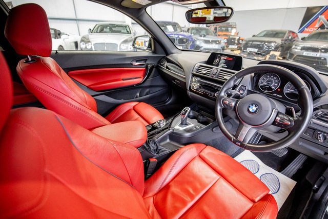 2017 BMW 1 Series 3L null 3dr - Photo 2