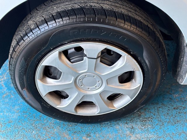 2014 Nissan Micra 1.2L Visia 5dr - Photo 7