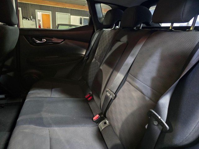 2015 NISSAN QASHQAI 1.5 dCi n-tec 2WD Euro 5 (s/s) 5dr - Photo 12