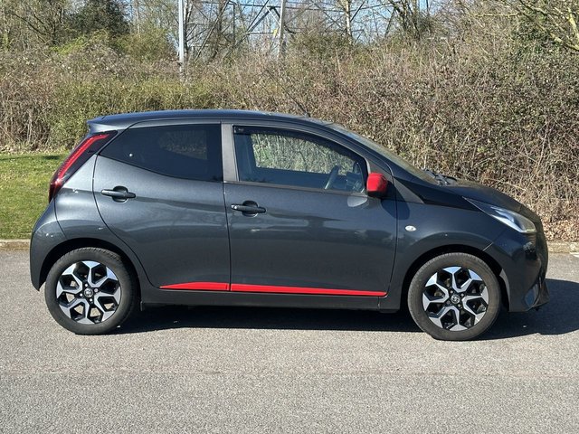 2020 TOYOTA AYGO - Photo 6