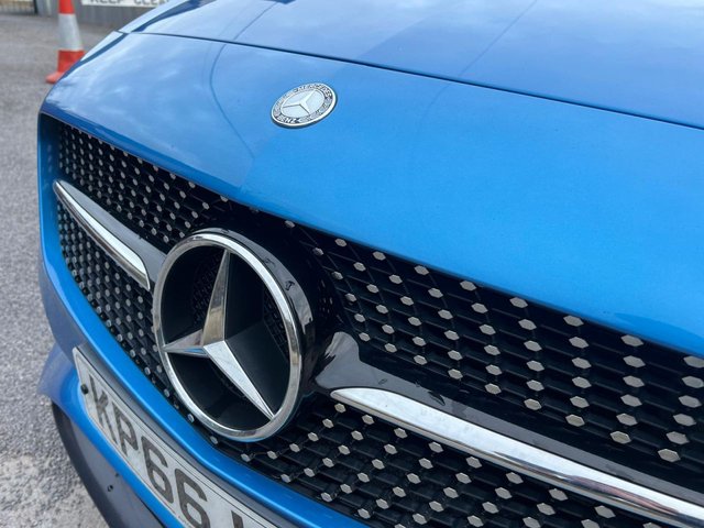 2016 MERCEDES-BENZ A-CLASS 2.1 A200d AMG Line (Premium) Hatchback 5dr Diesel 7G-DCT Euro 6 (s/s) (136 ps) - Photo 3